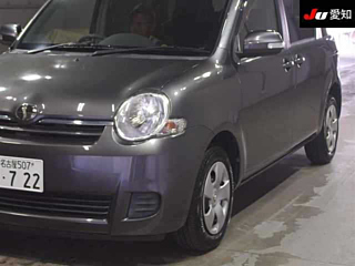 TOYOTA SIENTA 2009