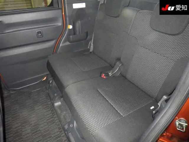 DAIHATSU WAKE 2015