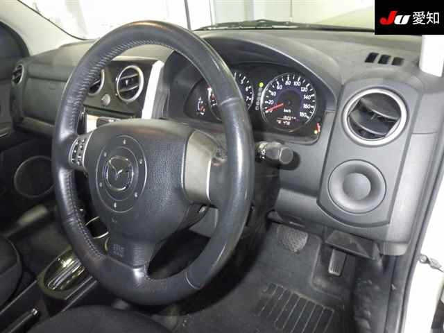 MAZDA VERISA 2012