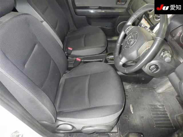 MAZDA VERISA 2012