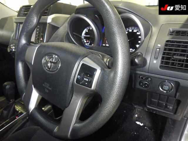 TOYOTA LAND CRUISER PRADO 2017