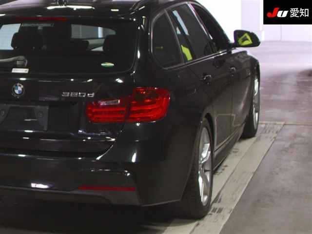 BMW 3 SERIES 2013