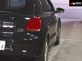VOLKSWAGEN POLO 2013