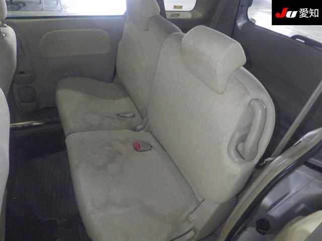 TOYOTA SIENTA 2008
