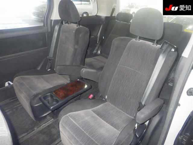 TOYOTA ALPHARD 2012