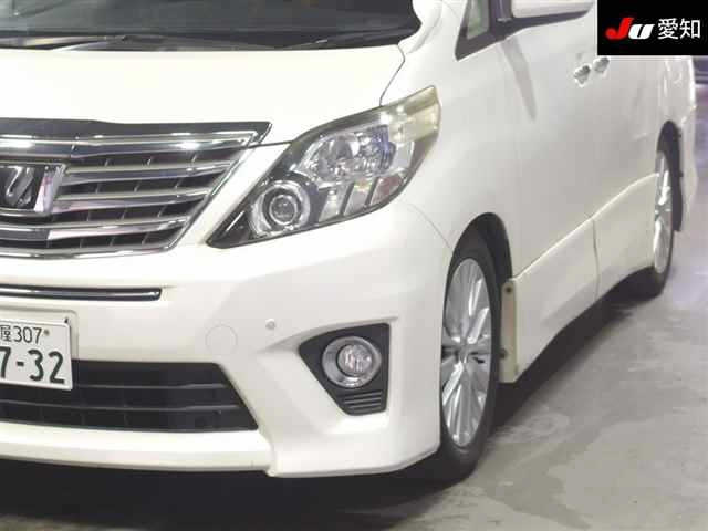 TOYOTA ALPHARD 2012
