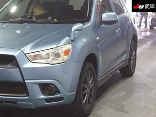 MITSUBISHI RVR 2010