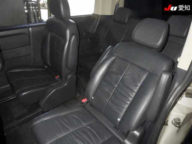MITSUBISHI DELICA D5 2018