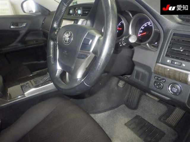 TOYOTA MARK X 2014