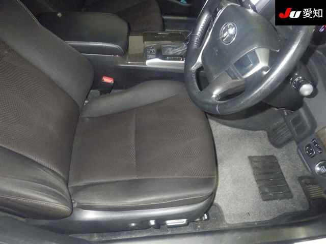 TOYOTA MARK X 2014