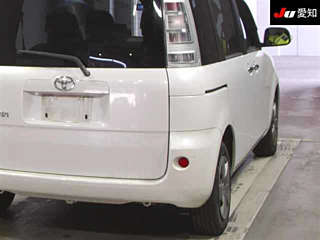 TOYOTA SIENTA 2012