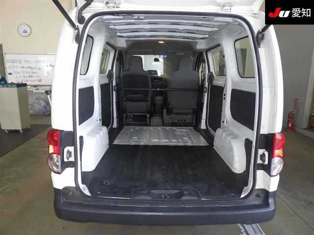 NISSAN NV200 2014