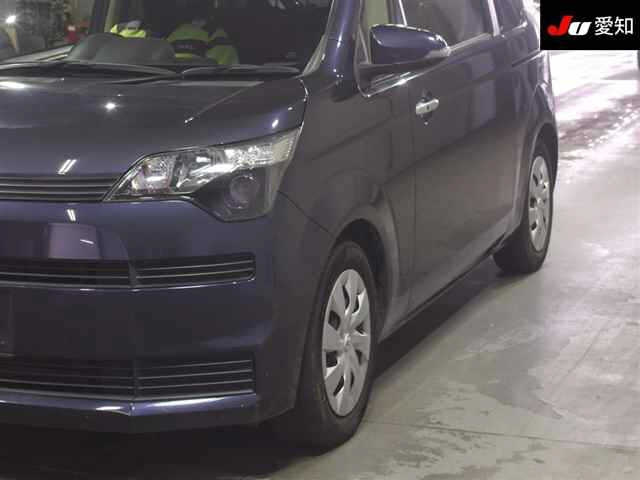 TOYOTA SPADE 2013