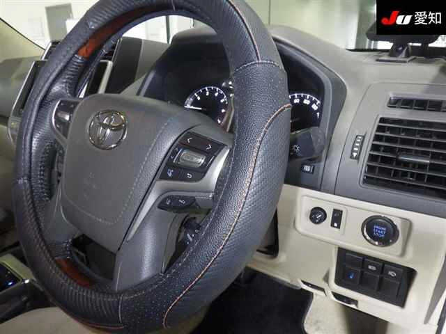 TOYOTA LAND CRUISER PRADO 2017