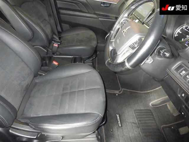 MITSUBISHI DELICA D5 2020