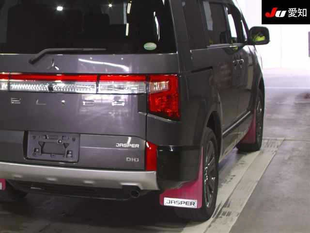 MITSUBISHI DELICA D5 2020