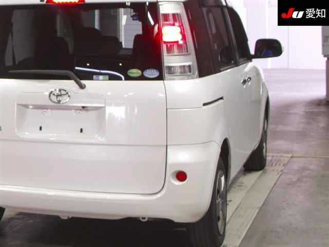 TOYOTA SIENTA 2012