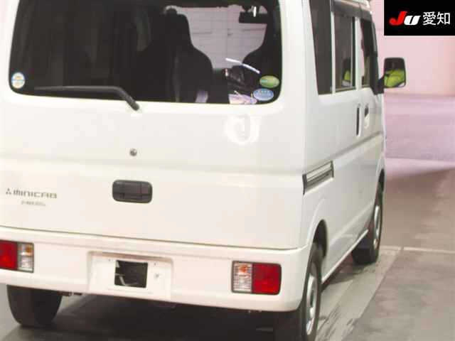 MITSUBISHI MINICAB VAN 2019
