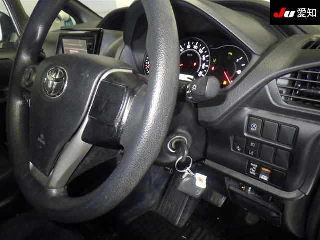 TOYOTA NOAH 2020