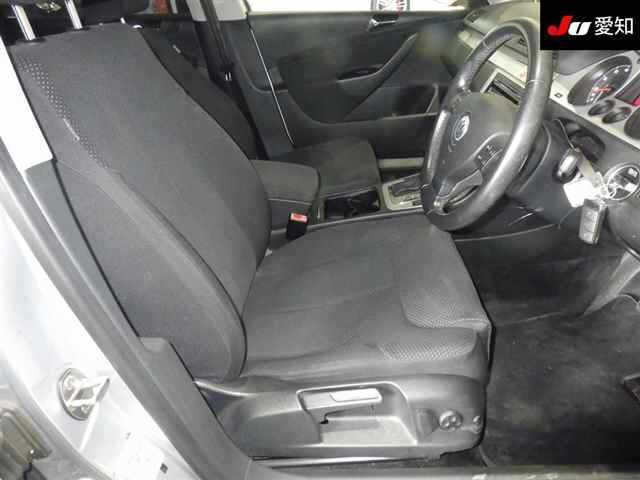 VOLKSWAGEN PASSAT VARIANT 2008