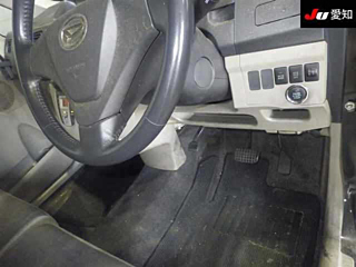 DAIHATSU MOVE 2012