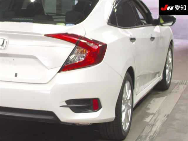 HONDA CIVIC 2018