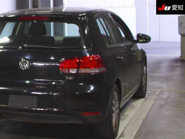 VOLKSWAGEN GOLF 2011