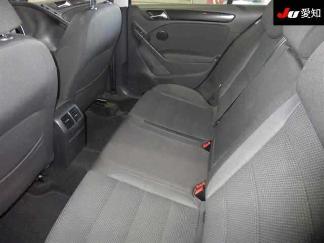 VOLKSWAGEN GOLF 2011