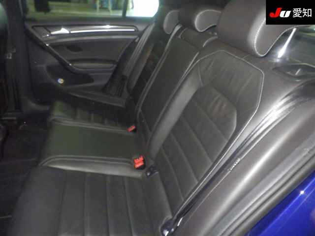 VOLKSWAGEN GOLF 2016