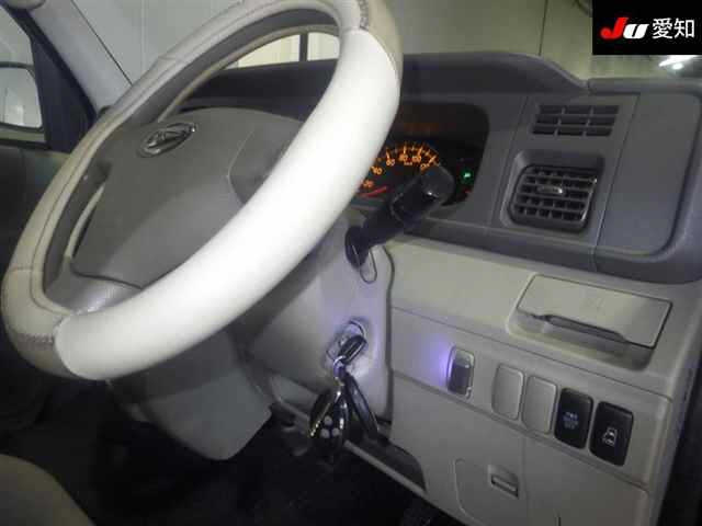 DAIHATSU ATRAI WAGON 2010