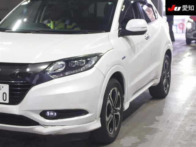 HONDA VEZEL 2015