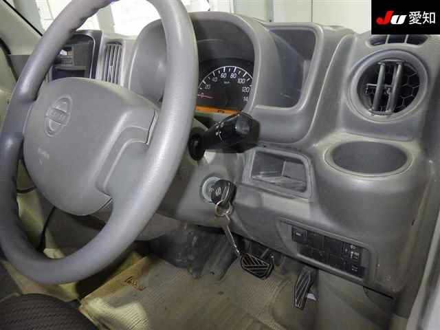 NISSAN CLIPPER VAN 2018