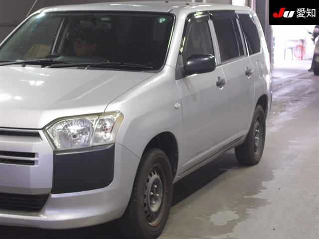 TOYOTA SUCCEED 2016