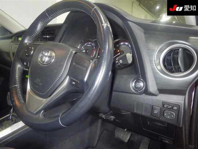 TOYOTA AURIS 2014
