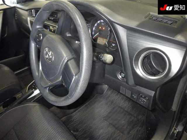 TOYOTA AURIS 2014