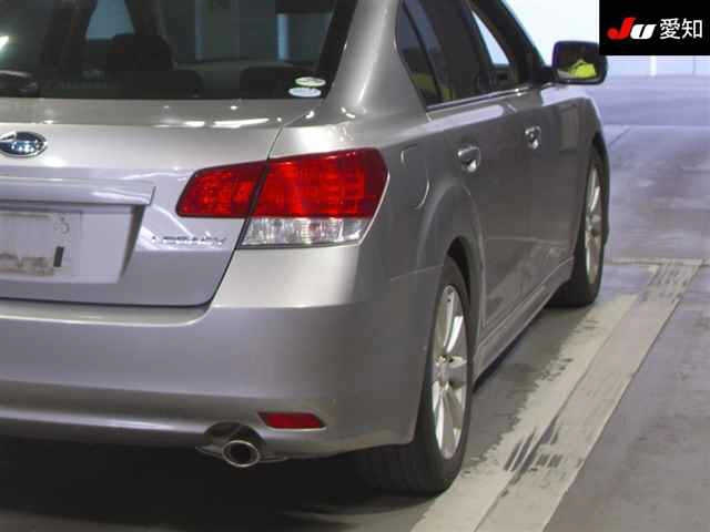 SUBARU LEGACY B4 2009