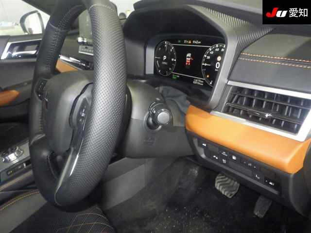 MITSUBISHI OUTLANDER PHEV 2023