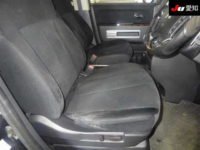 MITSUBISHI DELICA D5 2009