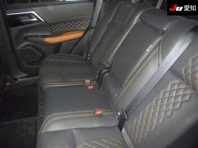 MITSUBISHI OUTLANDER PHEV 2021