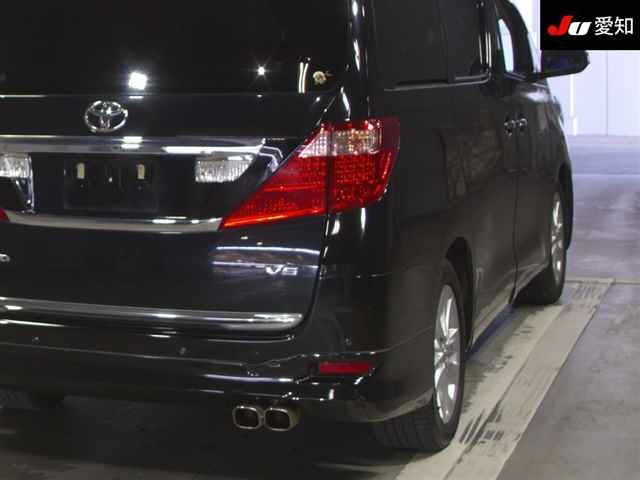 TOYOTA ALPHARD 2008