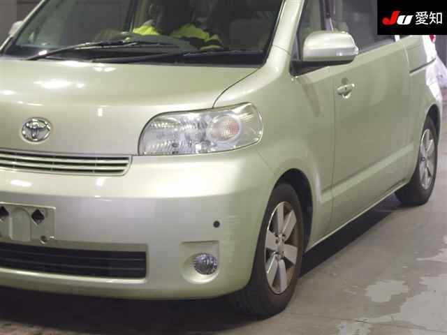 TOYOTA PORTE 2008
