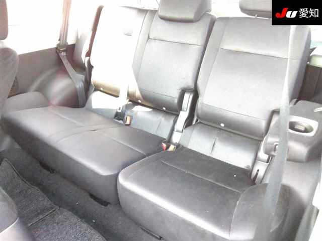 MITSUBISHI PAJERO 2011