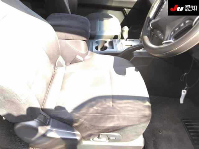 MITSUBISHI PAJERO 2011