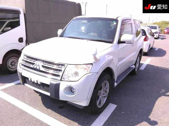 MITSUBISHI PAJERO 2011