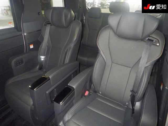TOYOTA ALPHARD 2024
