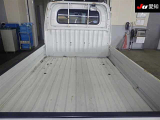 NISSAN CLIPPER TRUCK 2013