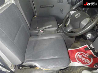 NISSAN CLIPPER TRUCK 2013