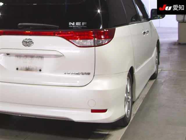 TOYOTA ESTIMA 2009