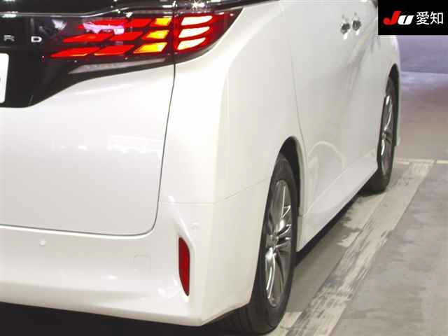TOYOTA ALPHARD 2024