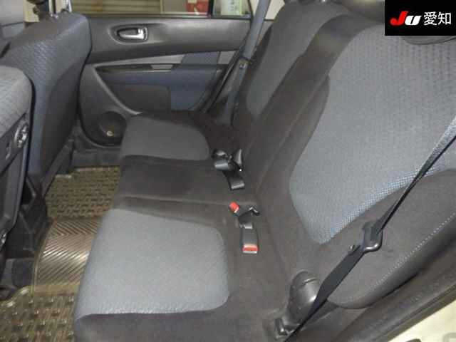 NISSAN WINGROAD 2010